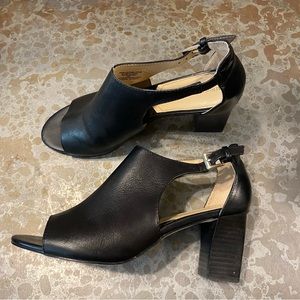 Adrienne Vittadini Shoes Heels Woman’s Leather Bootie Open Toe 7.5 ankle boots